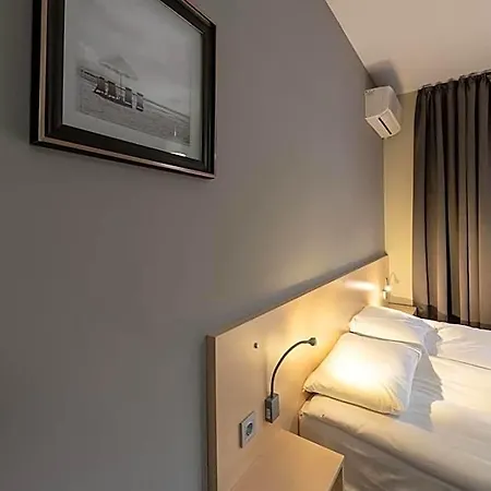 Garson Otel *